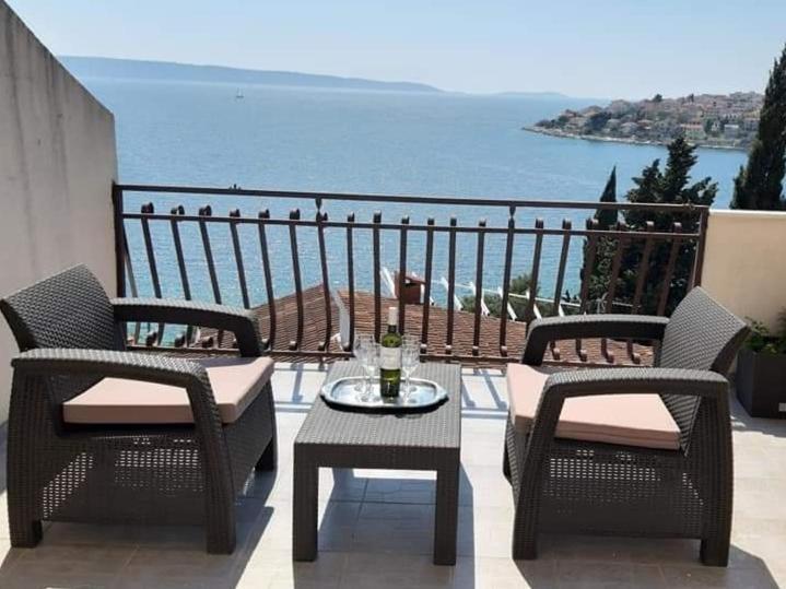 Maiden Apartments Trogir Bagian luar foto