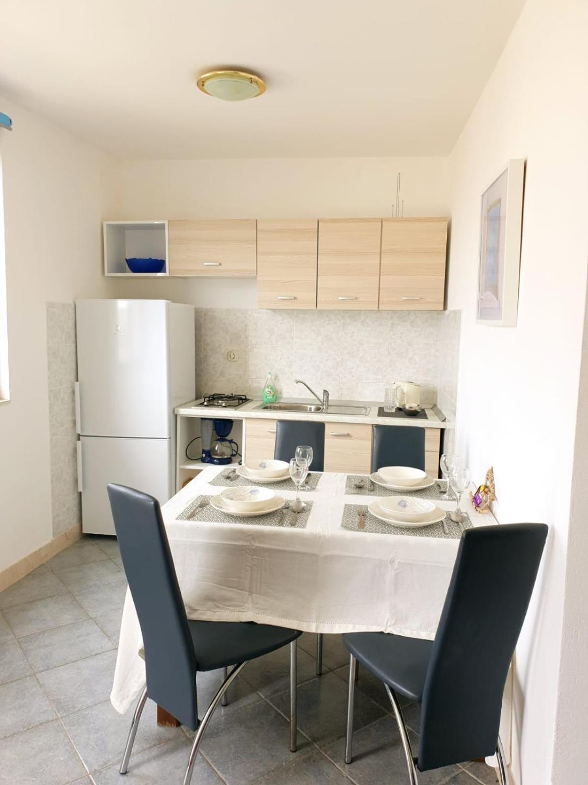 Maiden Apartments Trogir Bagian luar foto
