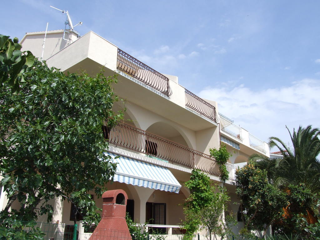 Maiden Apartments Trogir Bagian luar foto