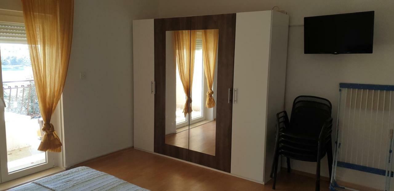 Maiden Apartments Trogir Bagian luar foto
